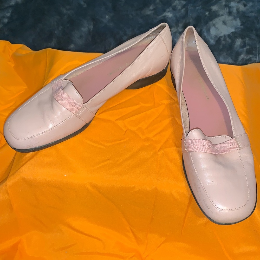 Easy Spirit Pink Leather Loafers
